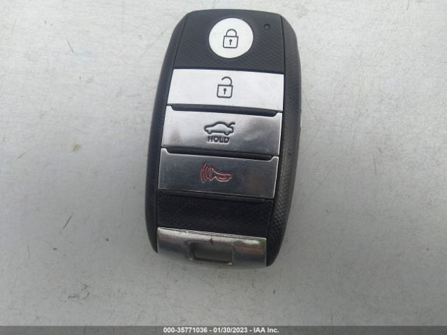 5XXGW4L2XHG149334 KIA OPTIMA SX