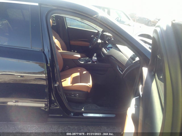 2019 Cadillac XT4, VIN: 1GYFZCR49KF186395