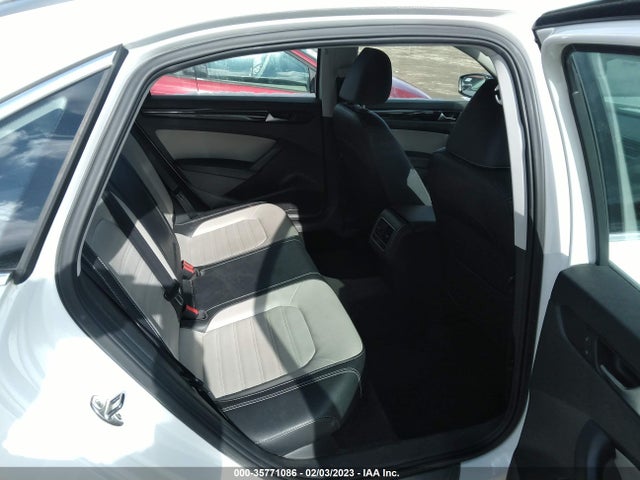 1VWBT7A34FC008639 Volkswagen Passat 1.8t Sport