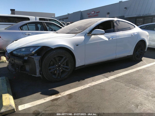 Tesla MODEL S 2013 5YJSA1CG4DFP22390 Image 2