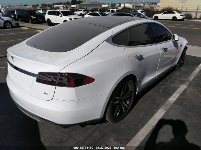 Tesla MODEL S 2013 5YJSA1CG4DFP22390 Image 6