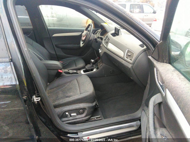 WA1ECCFS4JR021531 Audi Q3 Premium/sport Premium