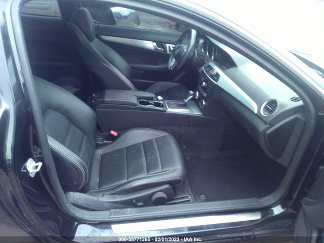 2014 MERCEDES-BENZ C-CLASS C 250 VIN: WDDGJ4HB7EG284885