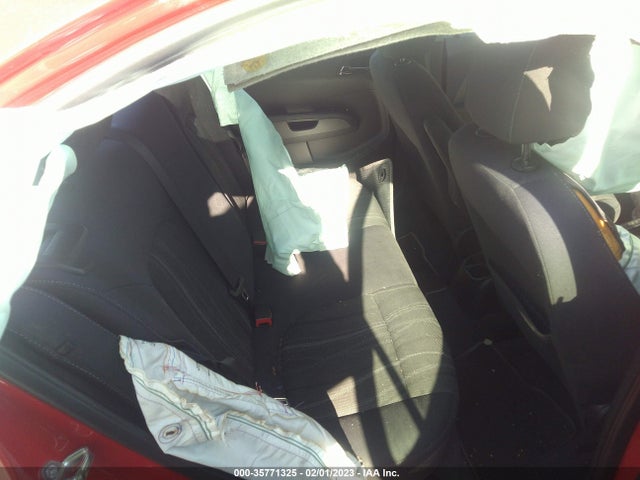 Chevrolet SONIC LT 2015 1G1JC5SH4F4122415 Image 8