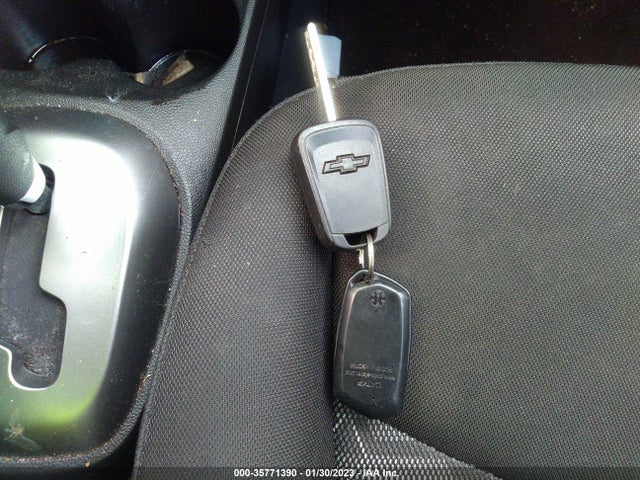 Chevrolet SPARK LS 2017 KL8CB6SAXHC825210 Image 3