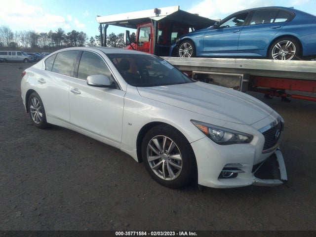 35771584 :رقم المزاد ، JN1BV7AR4FM404746 vin ، 2015 Infiniti Q50 Premium مزاد بيع
