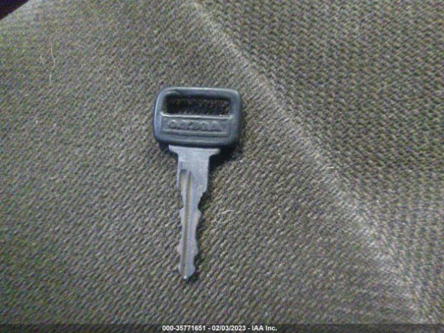 YV1JW8313R1115098 Volvo 940