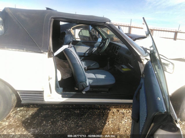 1981 TOYOTA CELICA GT VIN: JT2RA44C1B0021564