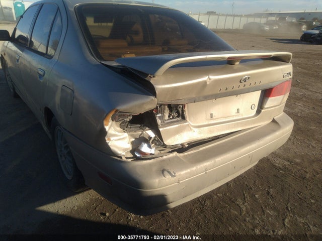 1999 INFINITI G20 VIN: JNKCP11A0XT011271