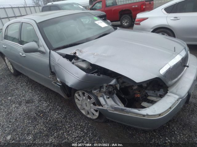 1LNHM82V46Y616370 Lincoln Town Car