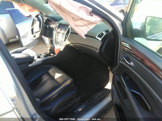 2016 Cadillac SRX, VIN: 3GYFNBE35GS500646