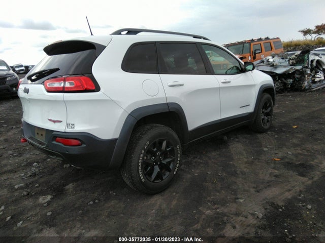2017 Jeep Cherokee, VIN: 1C4PJMBS0HW618431