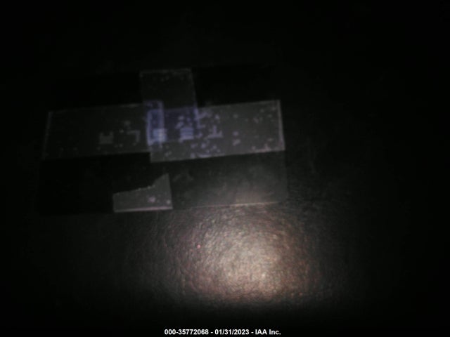 Tesla Model 3 Long Range 2018 5YJ3E1EB6JF070572 Image 3