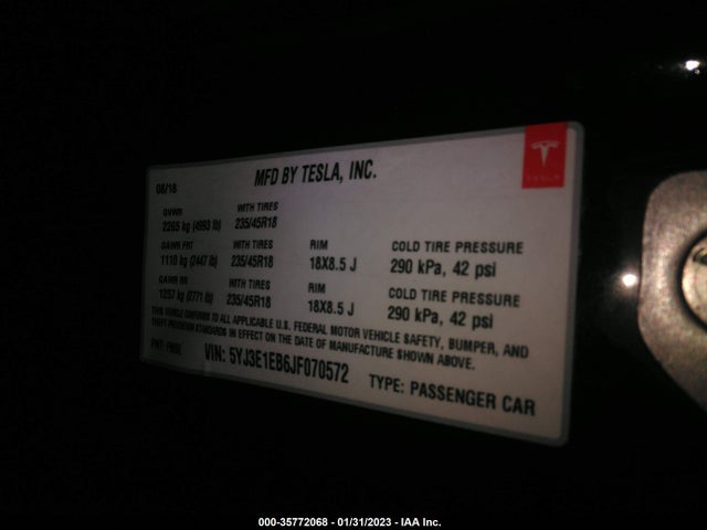 Tesla Model 3 Long Range 2018 5YJ3E1EB6JF070572 Image 11