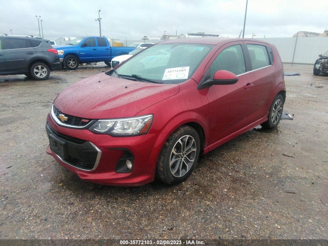 Chevrolet SONIC LT 2017 1G1JD6SH8H4148098 Image 2