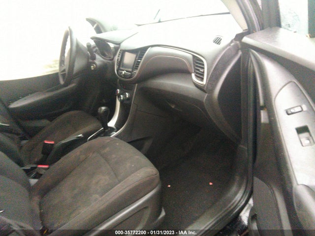 Chevrolet TRAX LS 2017 3GNCJKSB0HL271859 Image 5