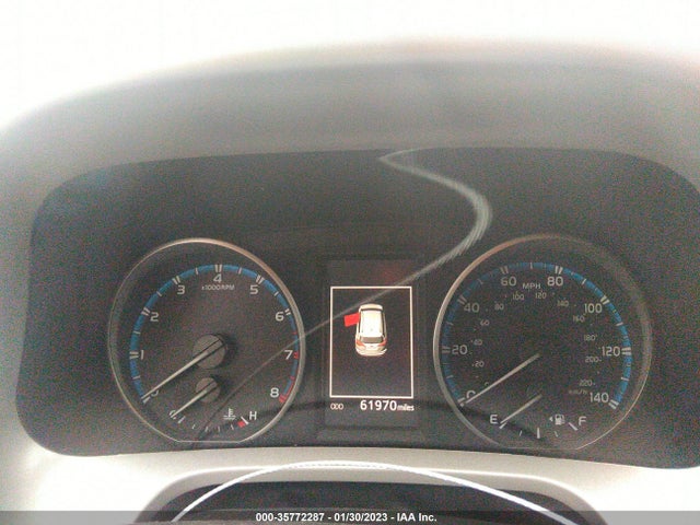 Toyota RAV4 LE 2018 2T3ZFREV6JW519937 Image 8
