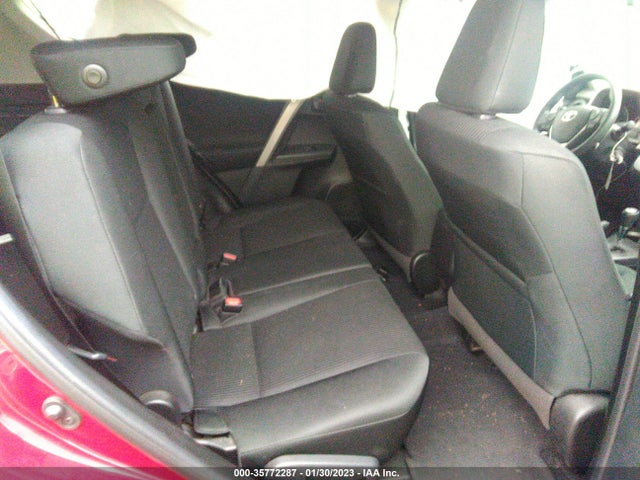 Toyota RAV4 LE 2018 2T3ZFREV6JW519937 Image 9