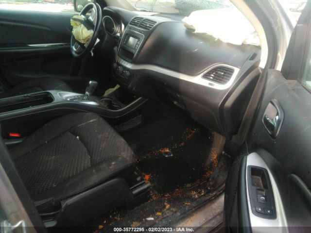 3C4PDCBB1KT848591 Dodge JOURNEY SE