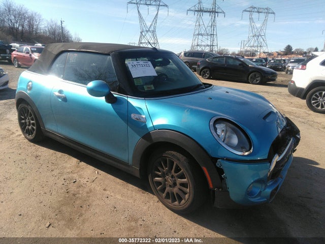2017 Mini Roadster, VIN: WMWWG9C37H3C81126