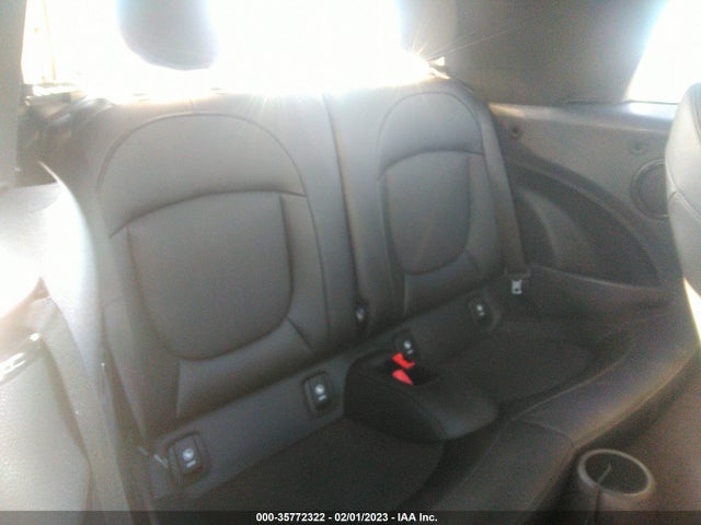 2017 Mini Roadster, VIN: WMWWG9C37H3C81126