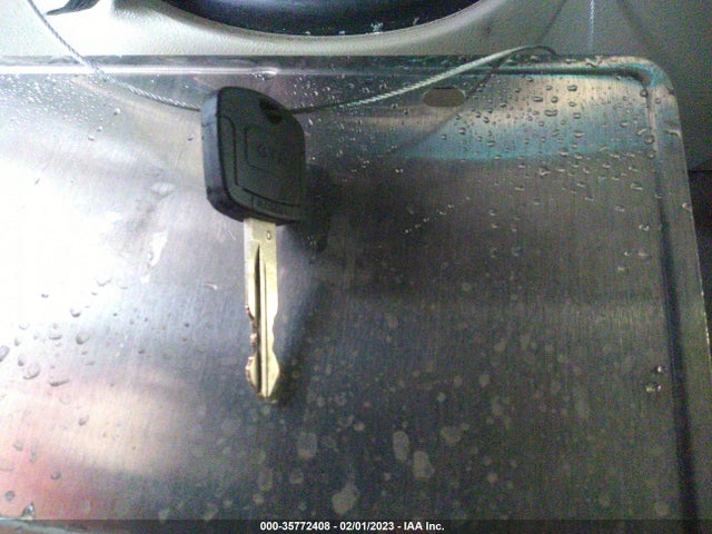 GMC YUKON XL 2005 3GKEC16ZX5G185142 Image 3