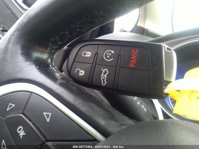 Chrysler 200 Limited 2015 1C3CCCAB6FN682985 Image 11