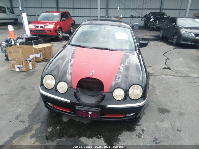Jaguar S-type V8 2000 SAJDA01D0YGL41001 Image 6