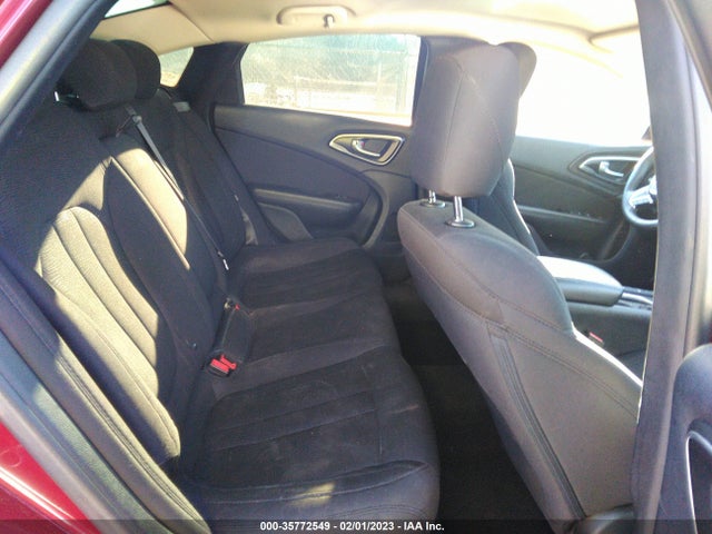 1C3CCCAB4GN178064 Chrysler 200 Limited