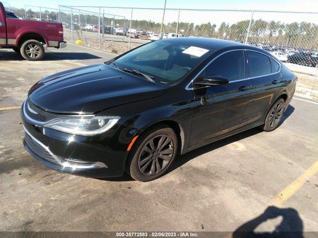 Chrysler 200 2015 1C3CCCABXFN635829 Image 2