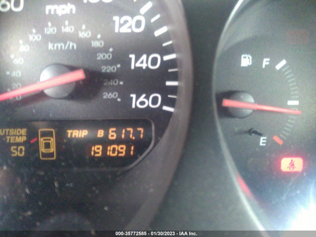 Acura TL 2002 19UUA56672A022700 Image 8