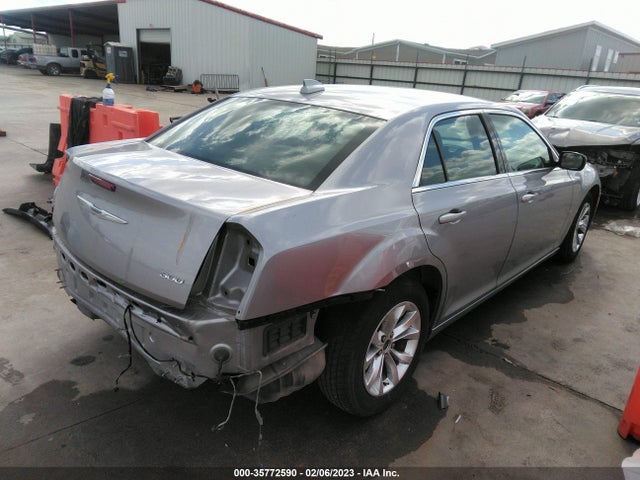 2C3CCAAG1GH233675 Chrysler 300 Limited