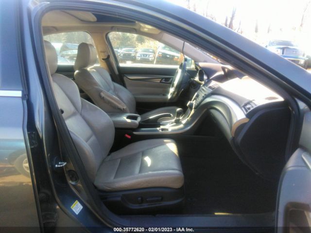 19UUA9F52AA002383 Acura TL TECH