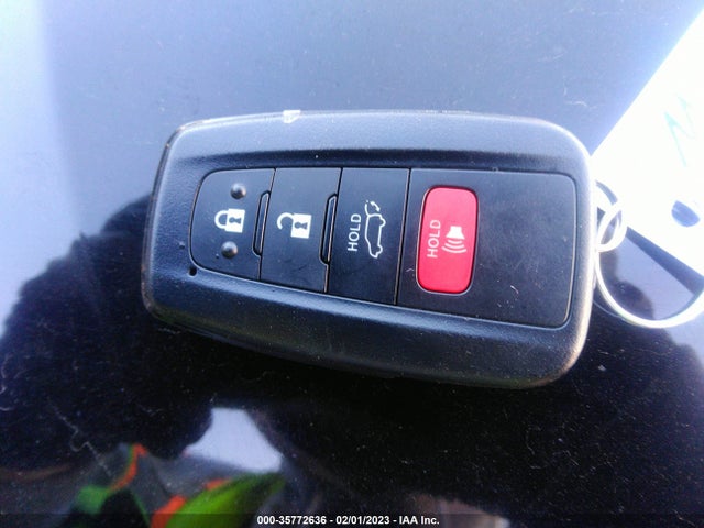 2022 Toyota RAV4, VIN: 2T3B6RFV3NW033480