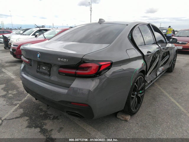 BMW 5 Series 540i 2022 WBA53BJ00NWX54671 Image 5