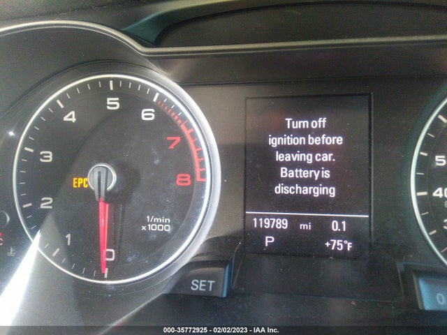 WAUAFAFL9EN015677 Audi A4 PREMIUM