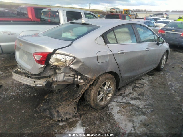 2018 Chevrolet Cruze, VIN: 1G1BE5SMXJ7109333