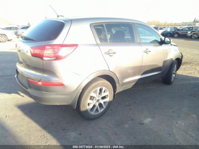 KNDPBCAC8F7696237 KIA Sportage Lx
