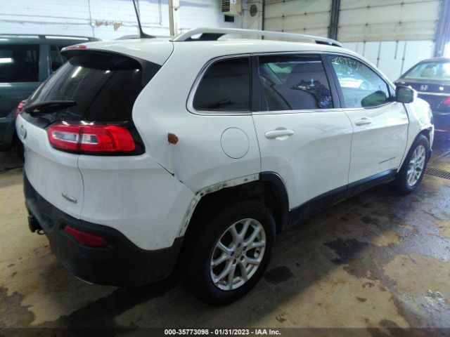 1C4PJMCSXHW584237 Jeep Cherokee Latitude
