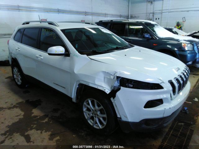 1C4PJMCSXHW584237 Jeep Cherokee Latitude