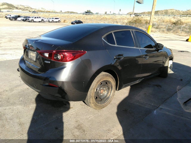 3MZBN1U78JM197955 Mazda Mazda3 Sport