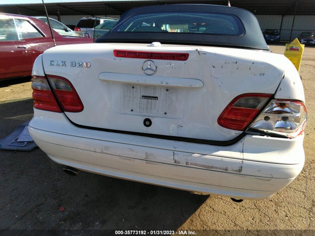 2002 MERCEDES-BENZ CLK-CLASS VIN: WDBLK65G92T110299