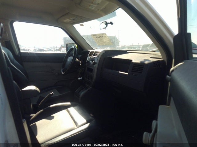 Jeep Patriot Sport 2007 1J8FF28W27D345376 Image 6