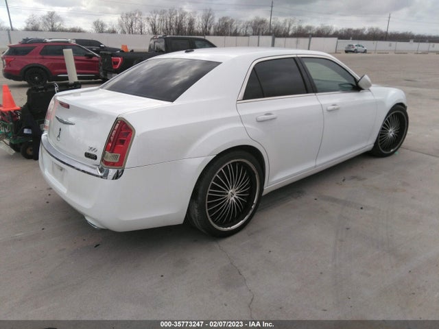 Chrysler 300 2012 2C3CCAAG1CH283874 Image 4