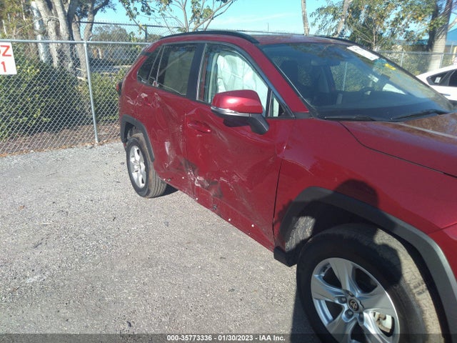 2021 TOYOTA RAV4 XLE VIN: 2T3W1RFV2MW180081