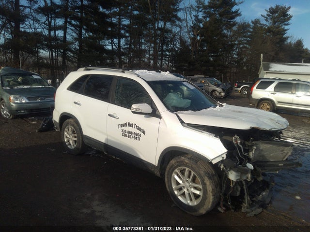 KIA SORENTO LX 2014 5XYKT3A6XEG473202 Image 1