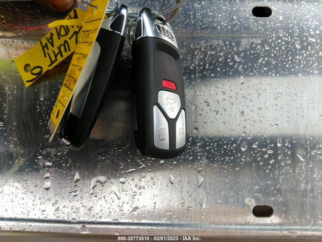 2022 Audi A4, VIN: WAUEAAF46NN014933