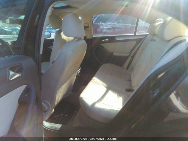 3VWLL7AJ3BM119646 Volkswagen Jetta Sedan Tdi