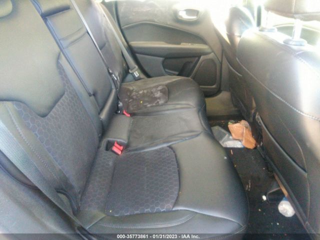 3C4NJDBB2JT304248 Jeep Compass Altitude
