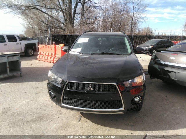 JA4AS3AWXAZ009606 Mitsubishi Outlander Se
